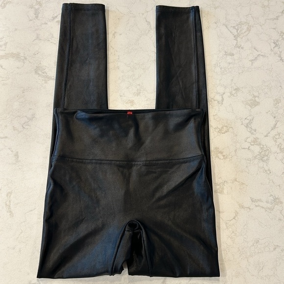 SPANX Faux Leather Leggings Small S/P (2-4) Black Pants - Picture 14 of 15